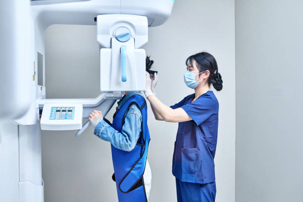 Best Emergency Dental Care for Broken or Chipped Teeth in Gordon Heights, NY